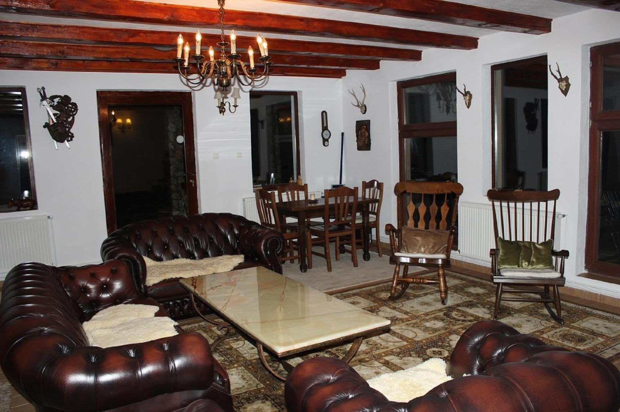 Pensiunea Casa Noastra Baia de Fier Extérieur photo