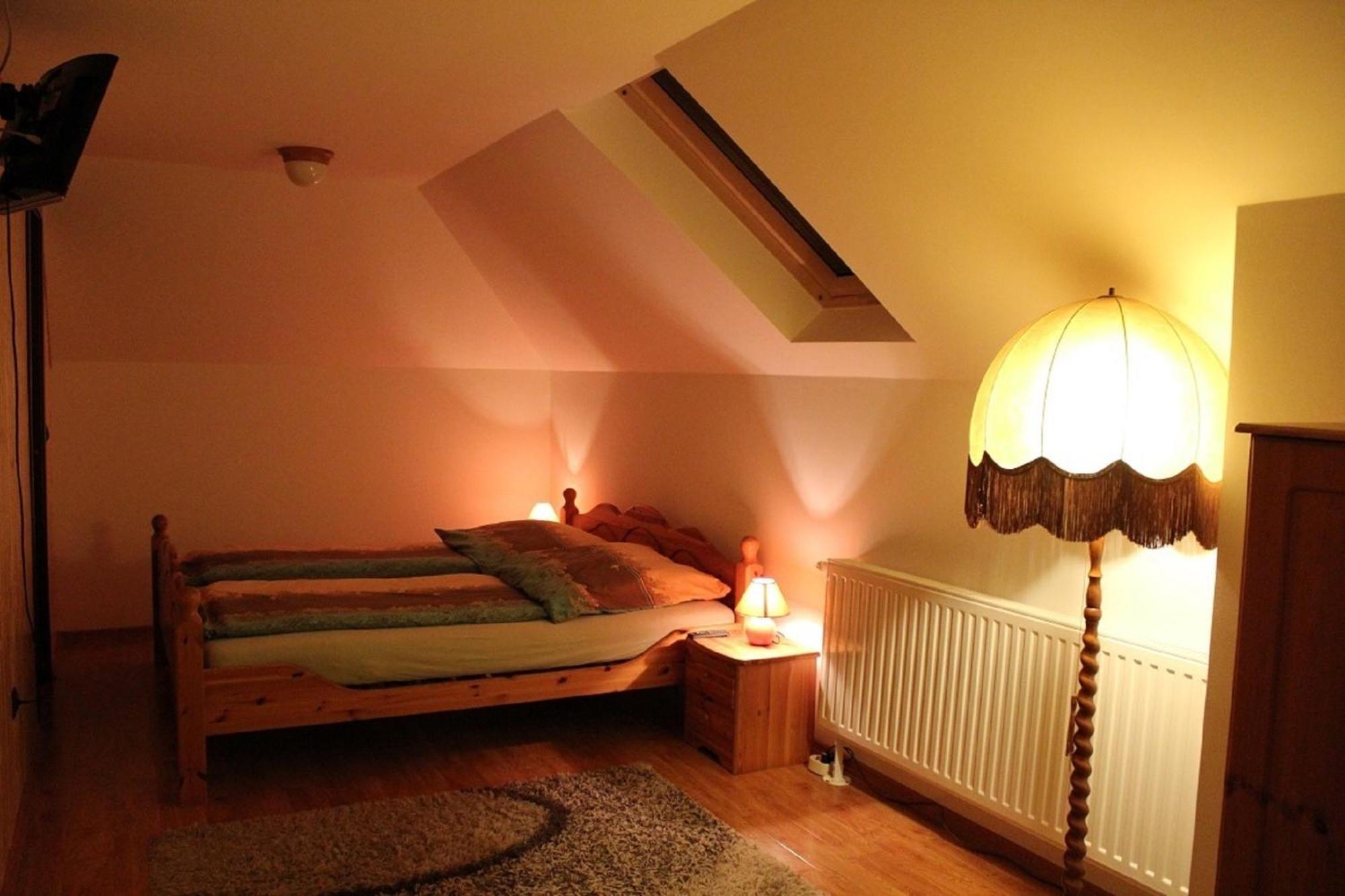 Pensiunea Casa Noastra Baia de Fier Chambre photo